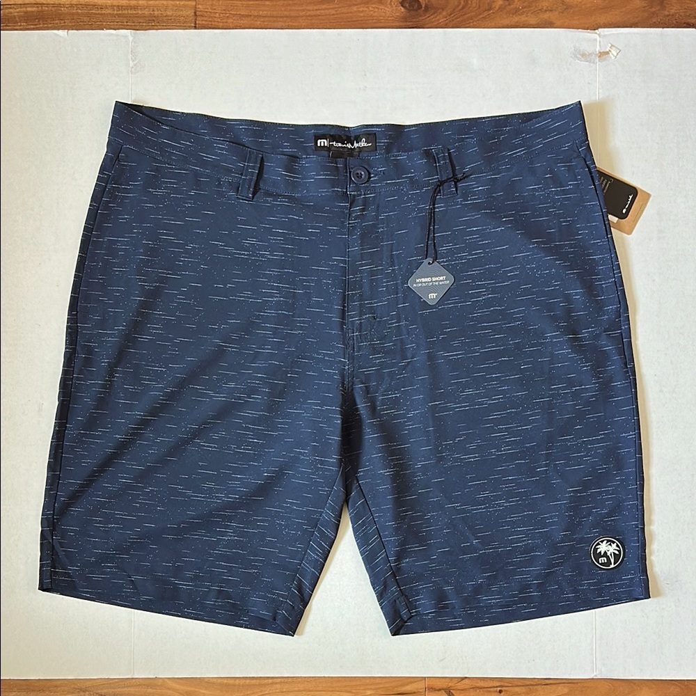 Travis Mathew Solo Trip Short - 40